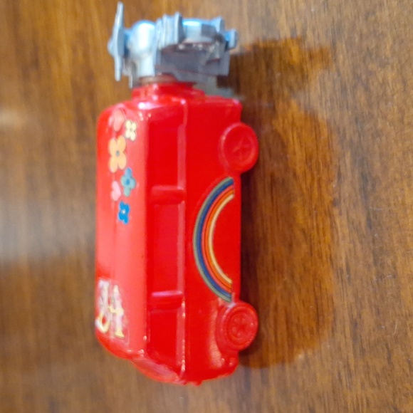 Avon Vintage Volkswagen Bus 5 oz. of Tai Winds Aftershave, but Empty - Picture 1 of 7